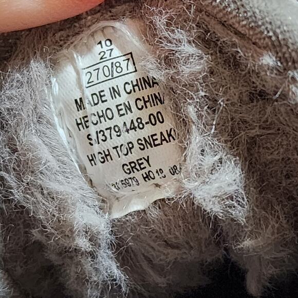 Old navy Grey suede faux fur high top sneakers size 10‎ - Picture 6 of 8